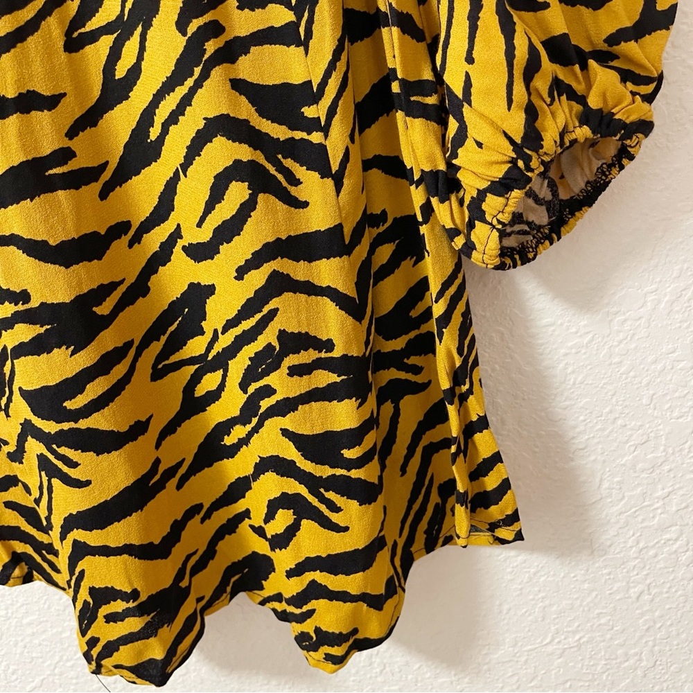 Reformation Roshay‎ Tiger Print Tigress Mini Dress 8 - Picture 6 of 10
